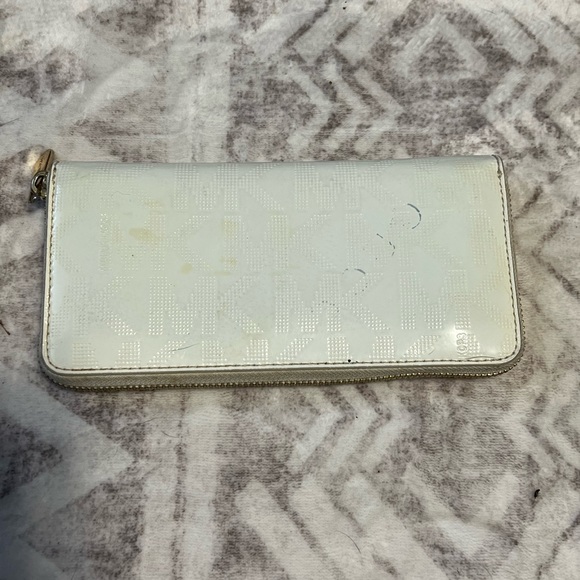 SOLD - Picture 2 of 3